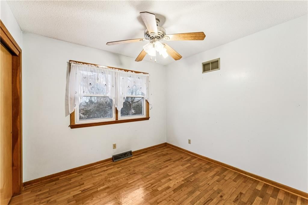 12 SE 15th Street — photo 32