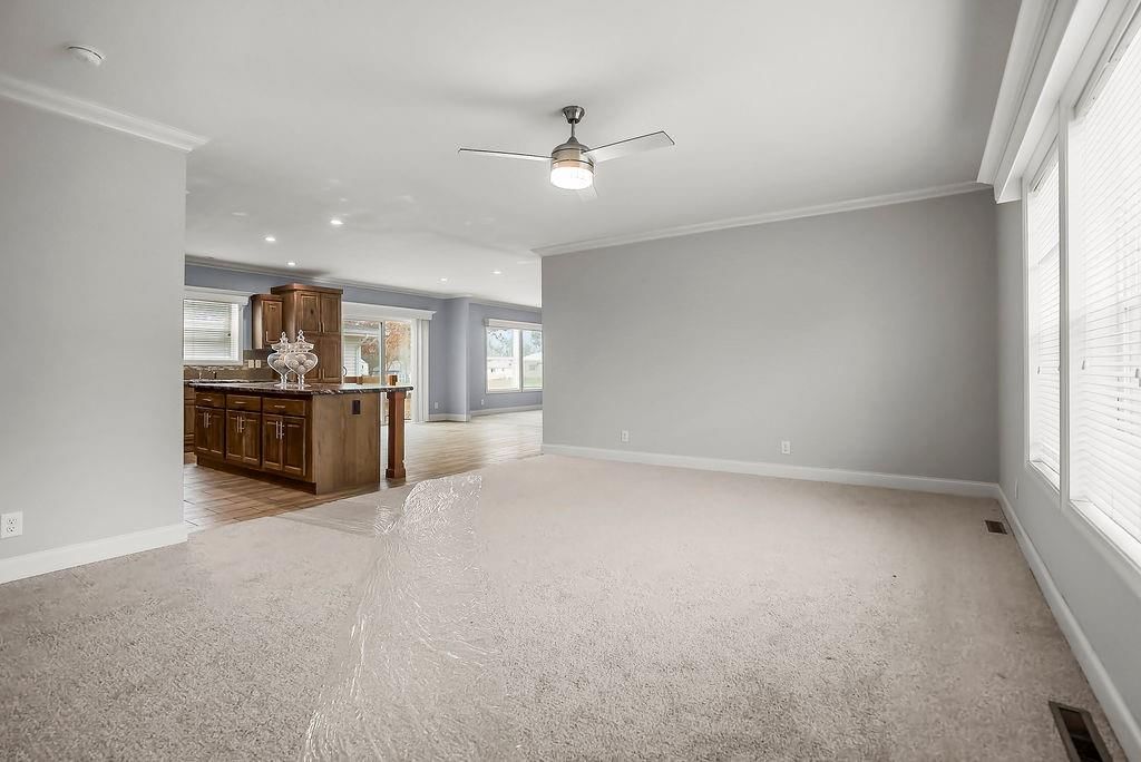 904 E Wilson Street — photo 5