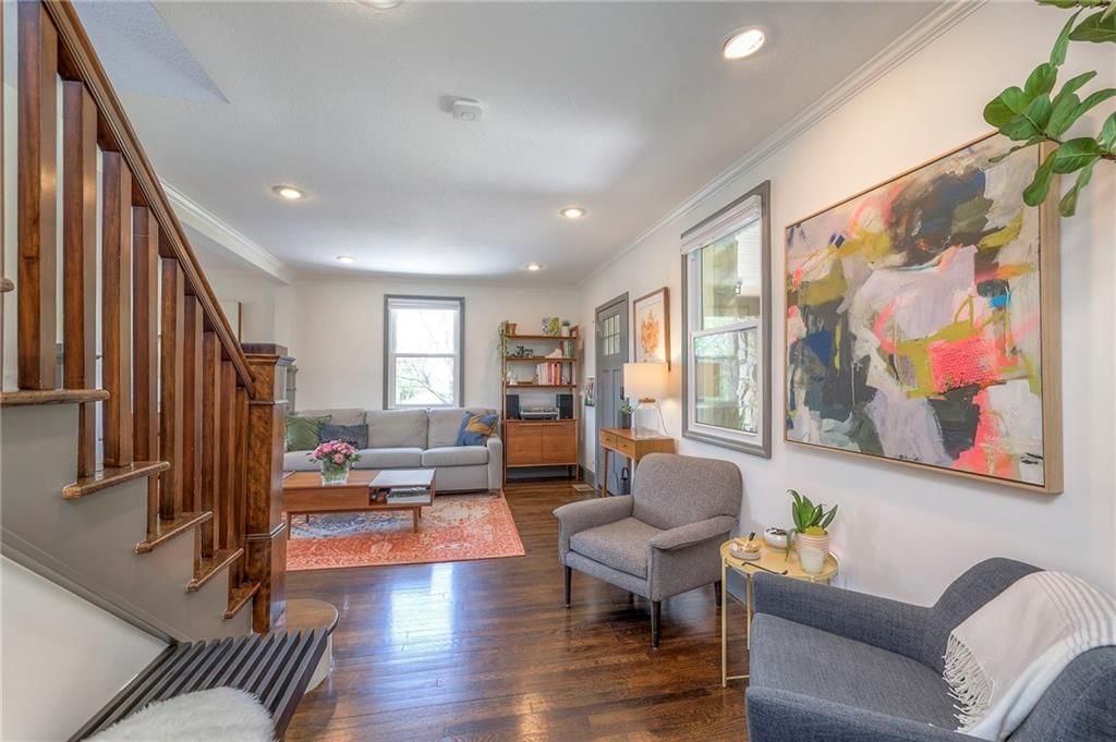 715 W 98th Street — photo 22
