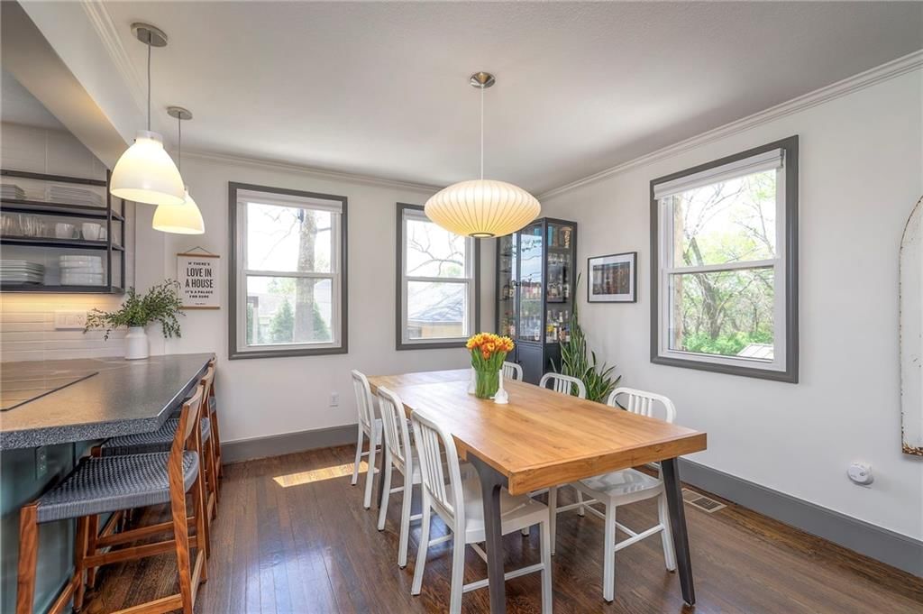 715 W 98th Street — photo 24