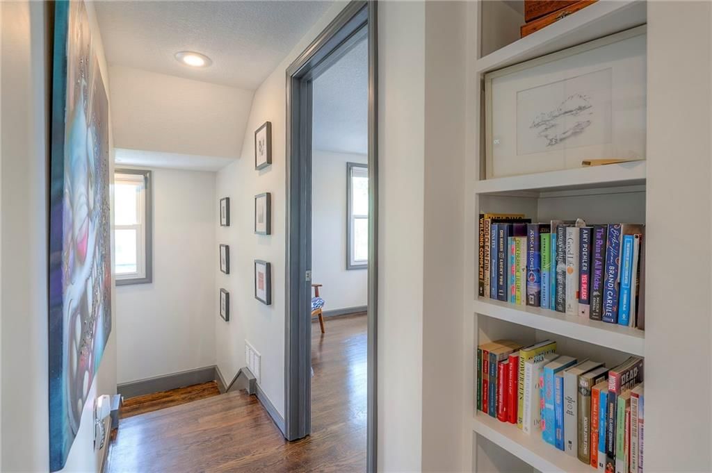 715 W 98th Street — photo 32