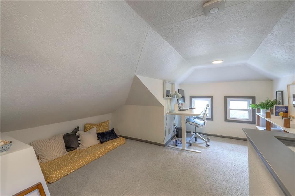 715 W 98th Street — photo 43