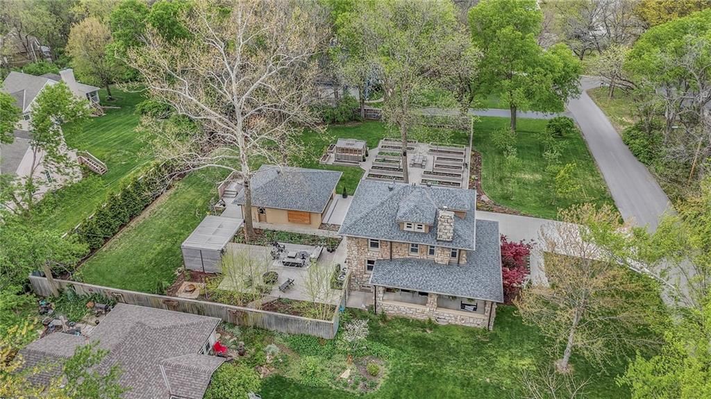715 W 98th Street — photo 68