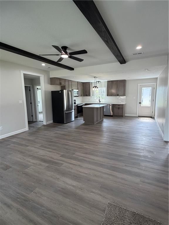 207 W 2nd Street — photo 8