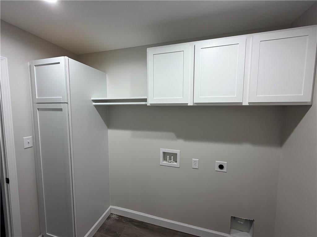 207 W 2nd Street — photo 27