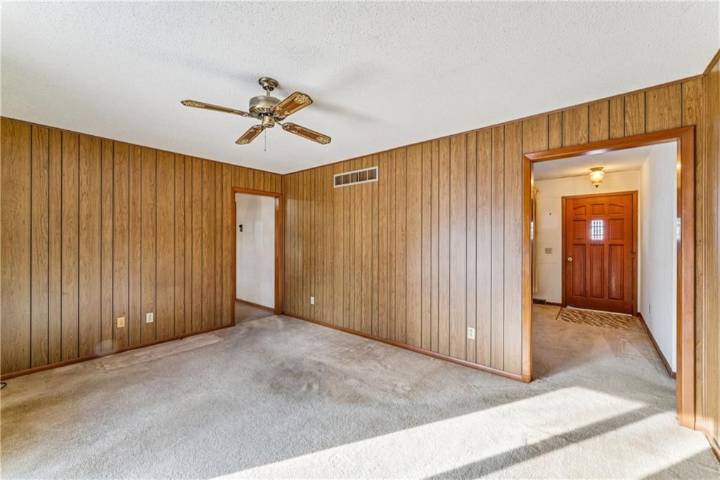502 Crest Drive — photo 19