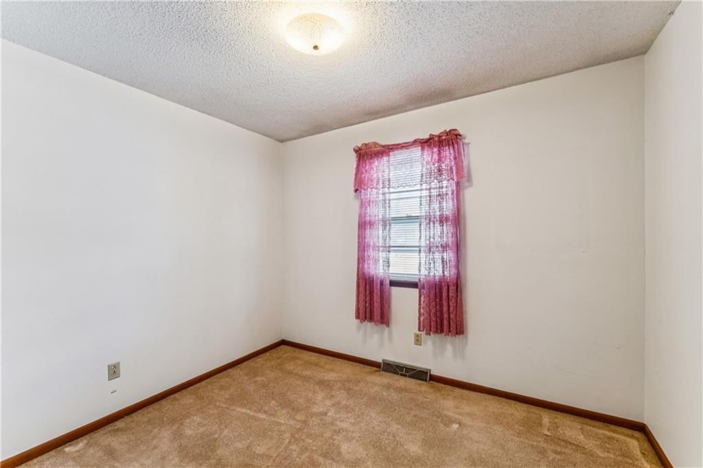 502 Crest Drive — photo 30