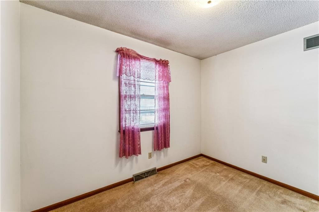 502 Crest Drive — photo 31