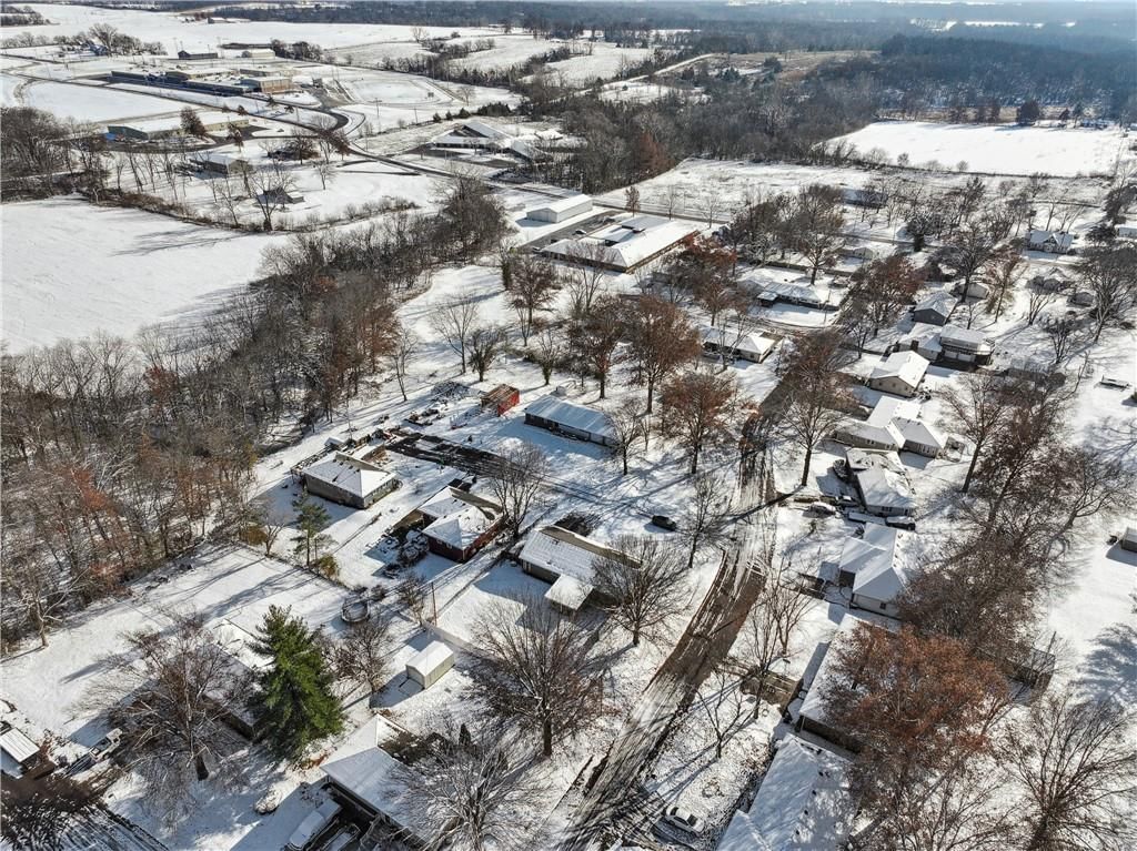 502 Crest Drive — photo 39