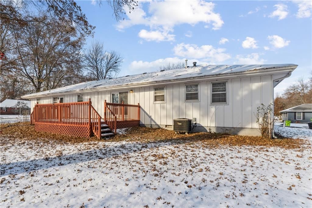 502 Crest Drive — photo 45