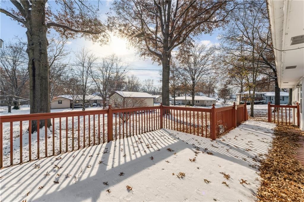 502 Crest Drive — photo 47