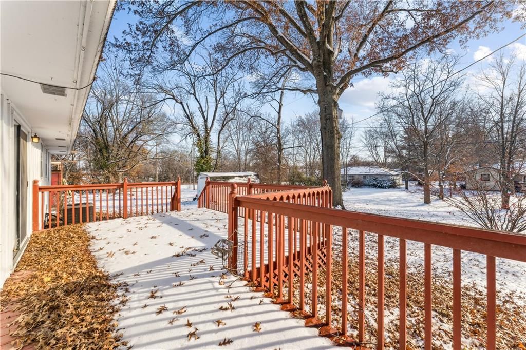 502 Crest Drive — photo 48
