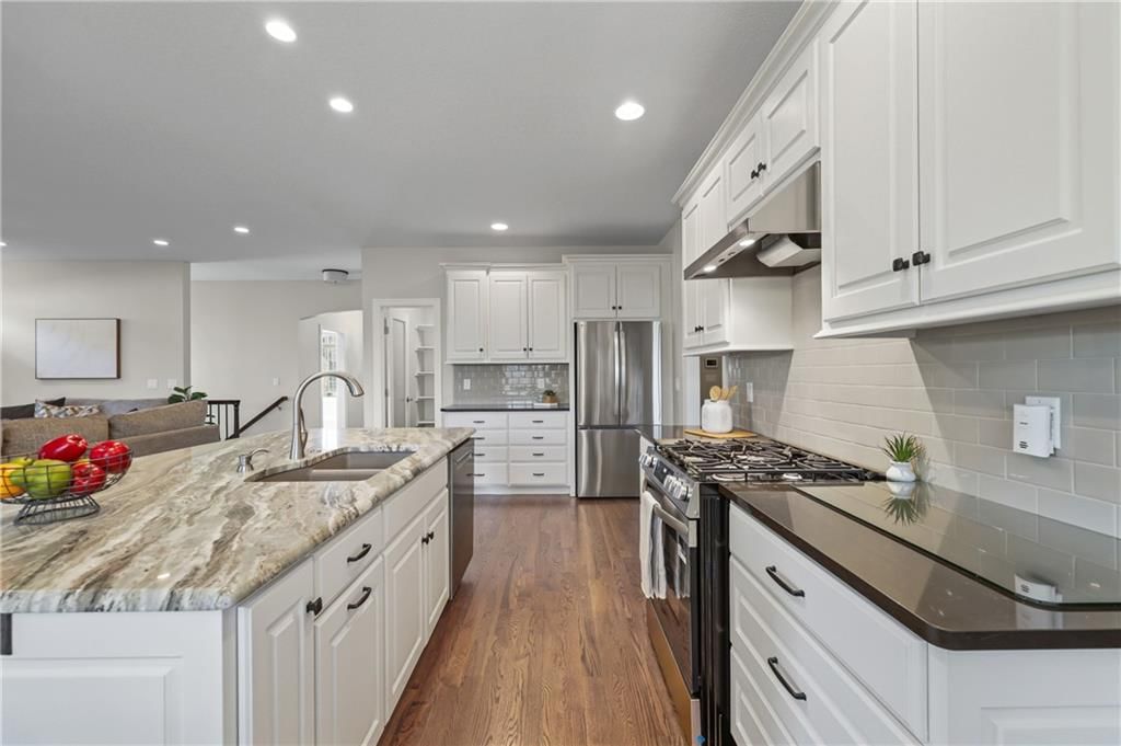 22114 E 33rd Terrace Court S — photo 10