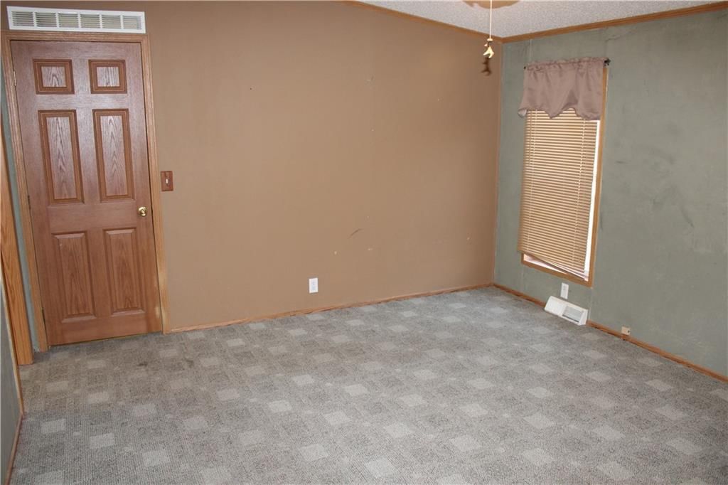 401 S Carbon Street — photo 9
