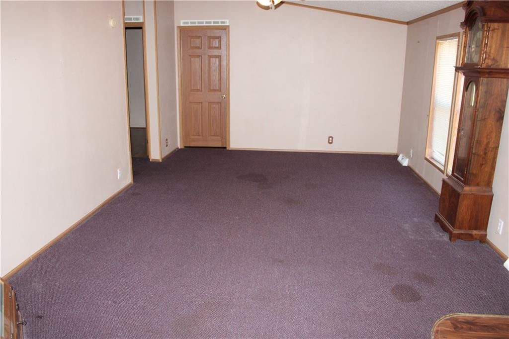 401 S Carbon Street — photo 13