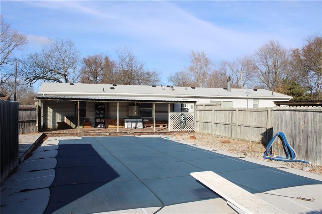 401 S Carbon Street — photo 20