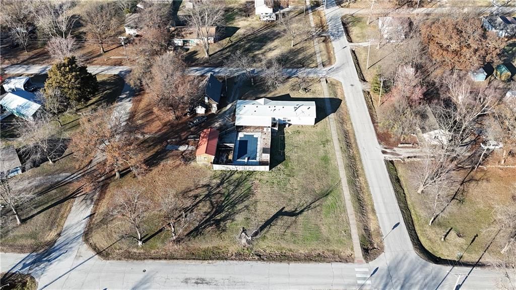 401 S Carbon Street — photo 27