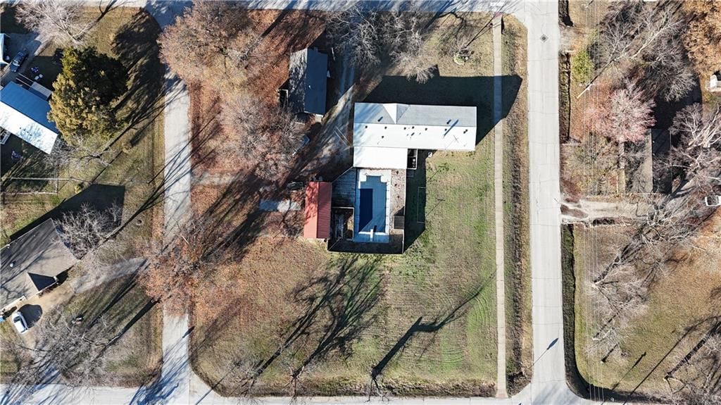 401 S Carbon Street — photo 28