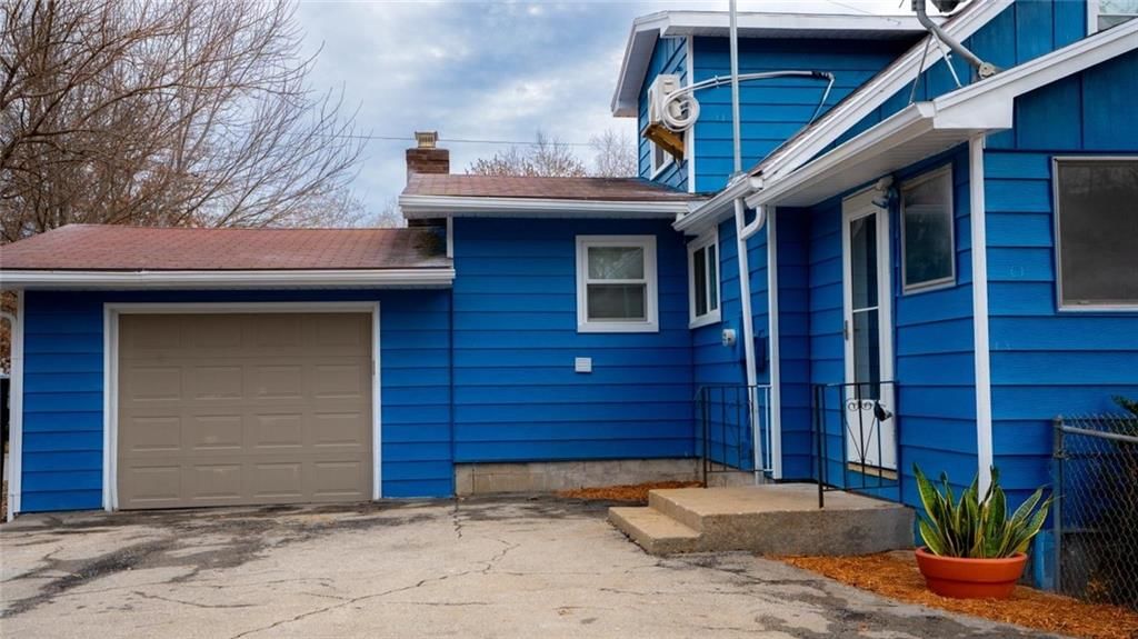 320 N Fairview Avenue — photo 3