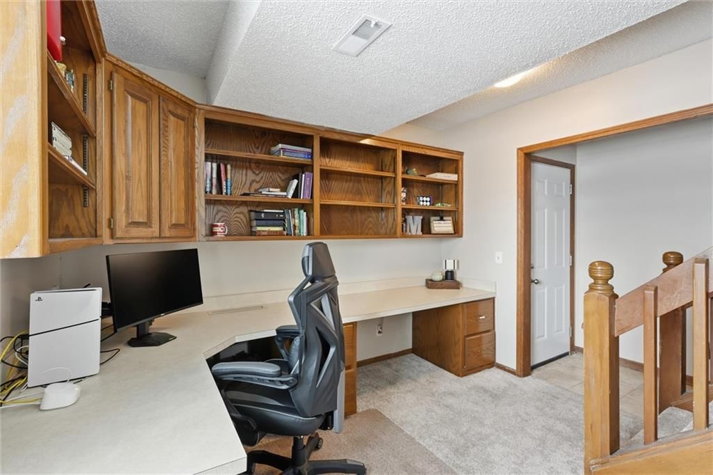 322 N Cherry Street — photo 27