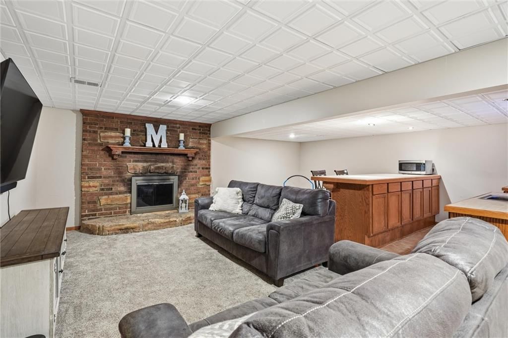 322 N Cherry Street — photo 30
