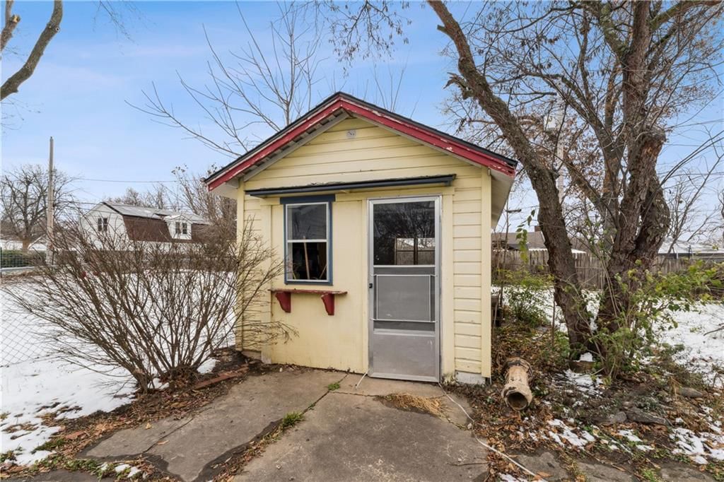 1731 S Crescent Avenue — photo 35