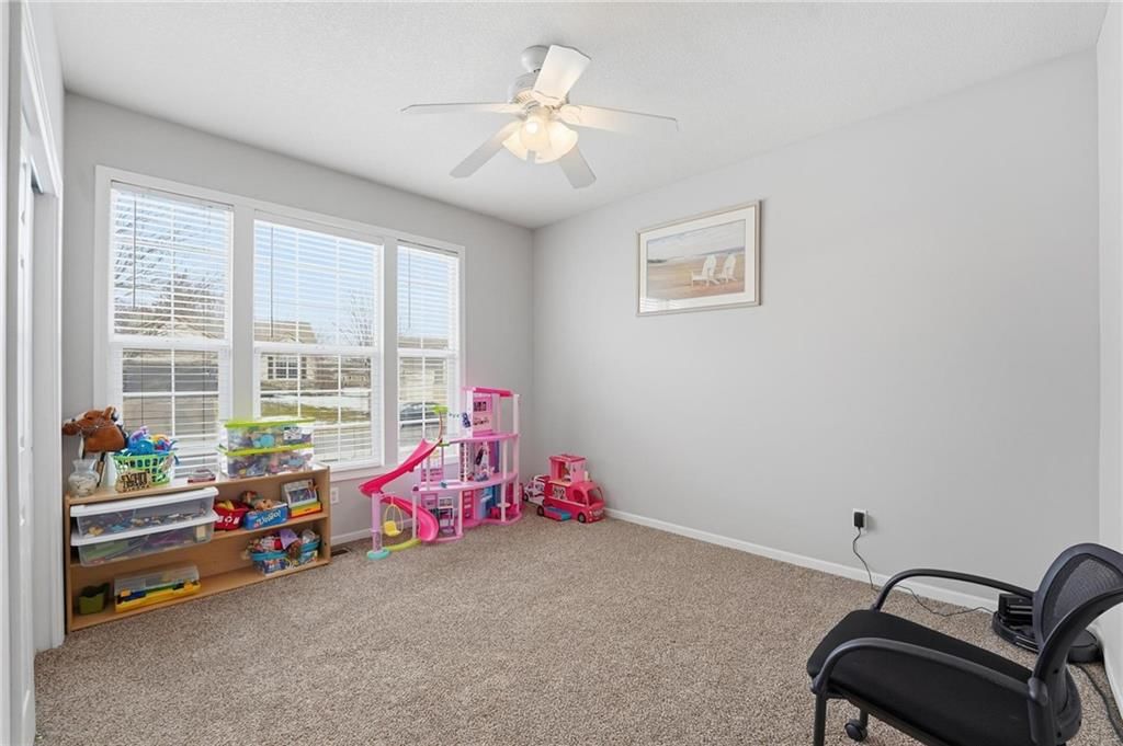1021 SW Cheshire Drive — photo 5