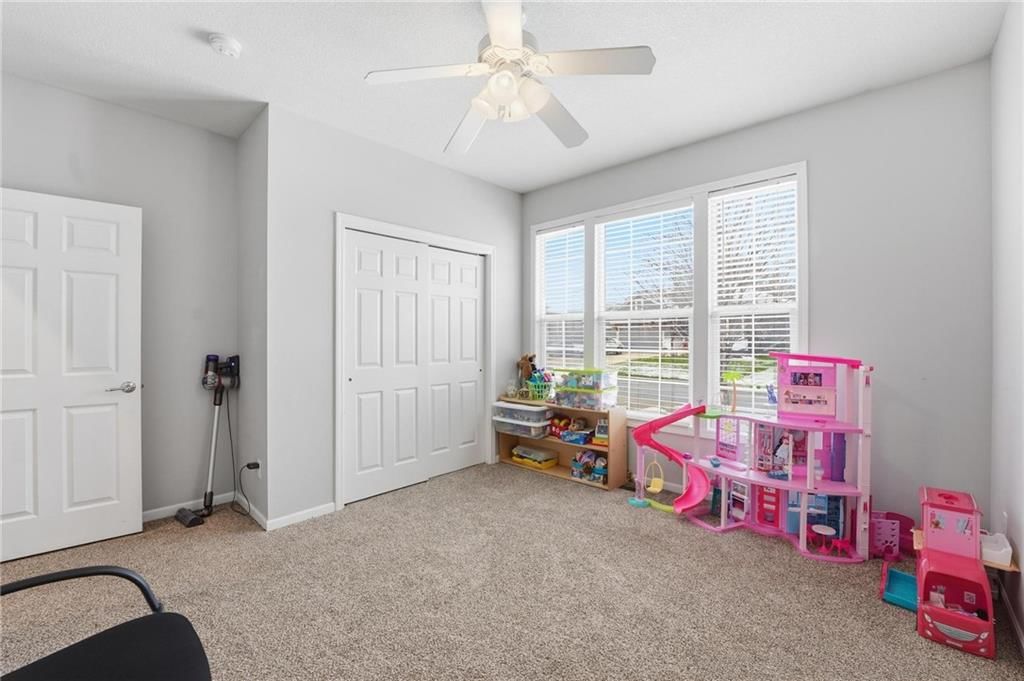 1021 SW Cheshire Drive — photo 6