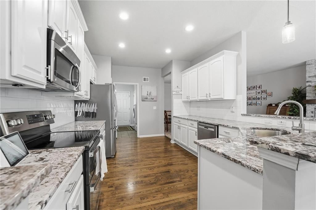 1021 SW Cheshire Drive — photo 20