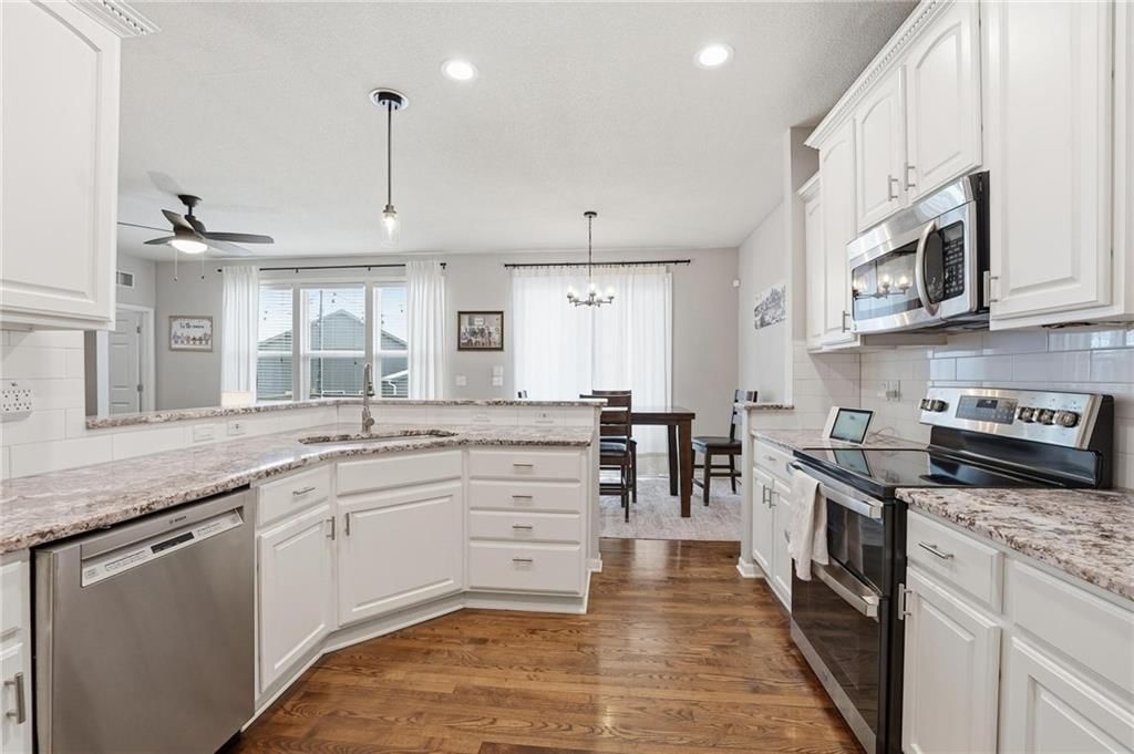 1021 SW Cheshire Drive — photo 22