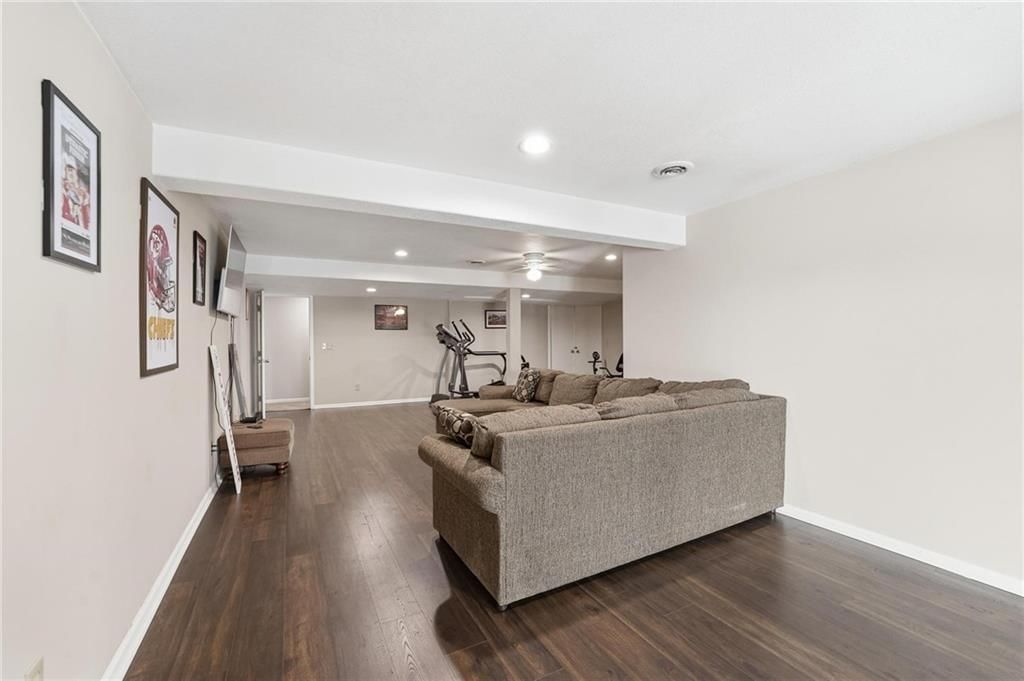 1021 SW Cheshire Drive — photo 33