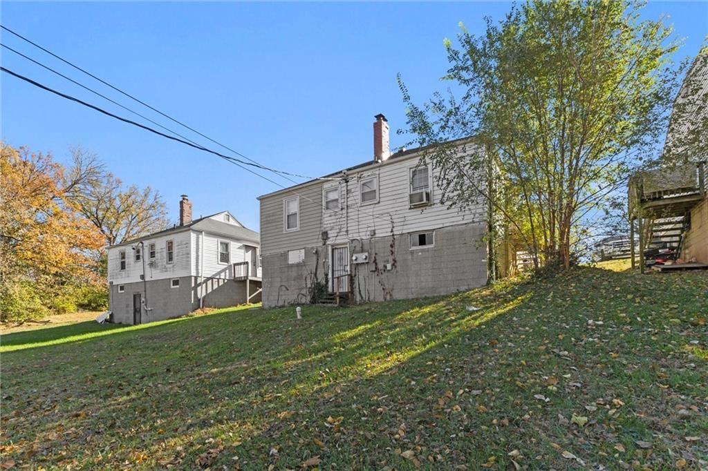 1132-1134 Everett Avenue — photo 17