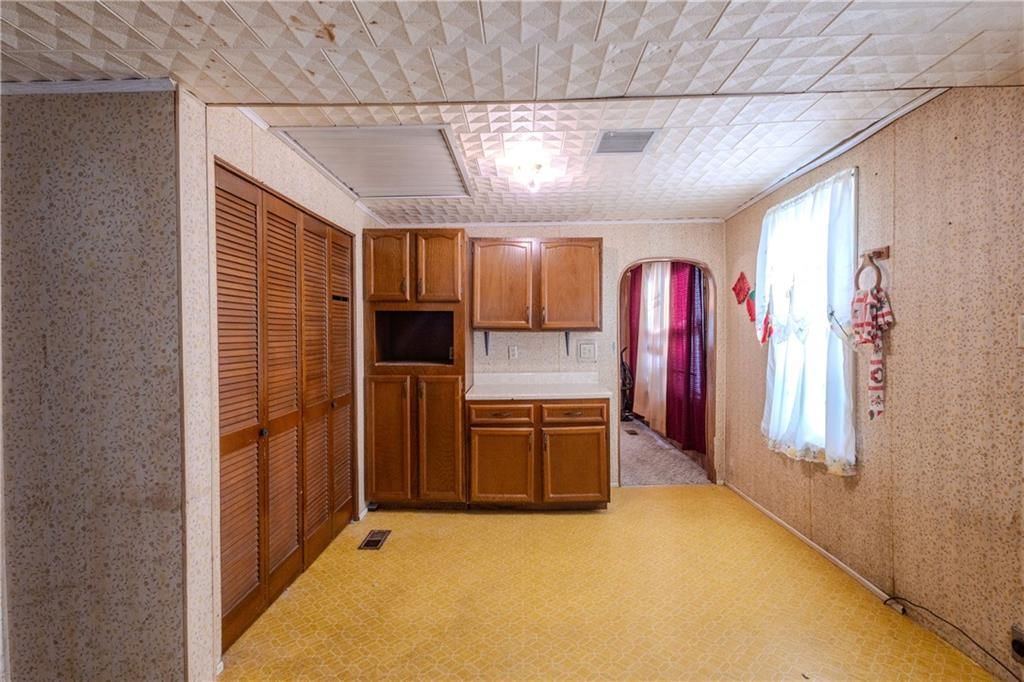 1104 W 4th Street — photo 26