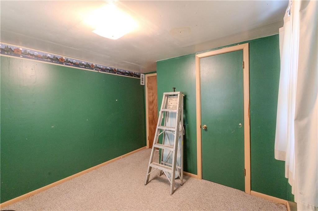 1104 W 4th Street — photo 29