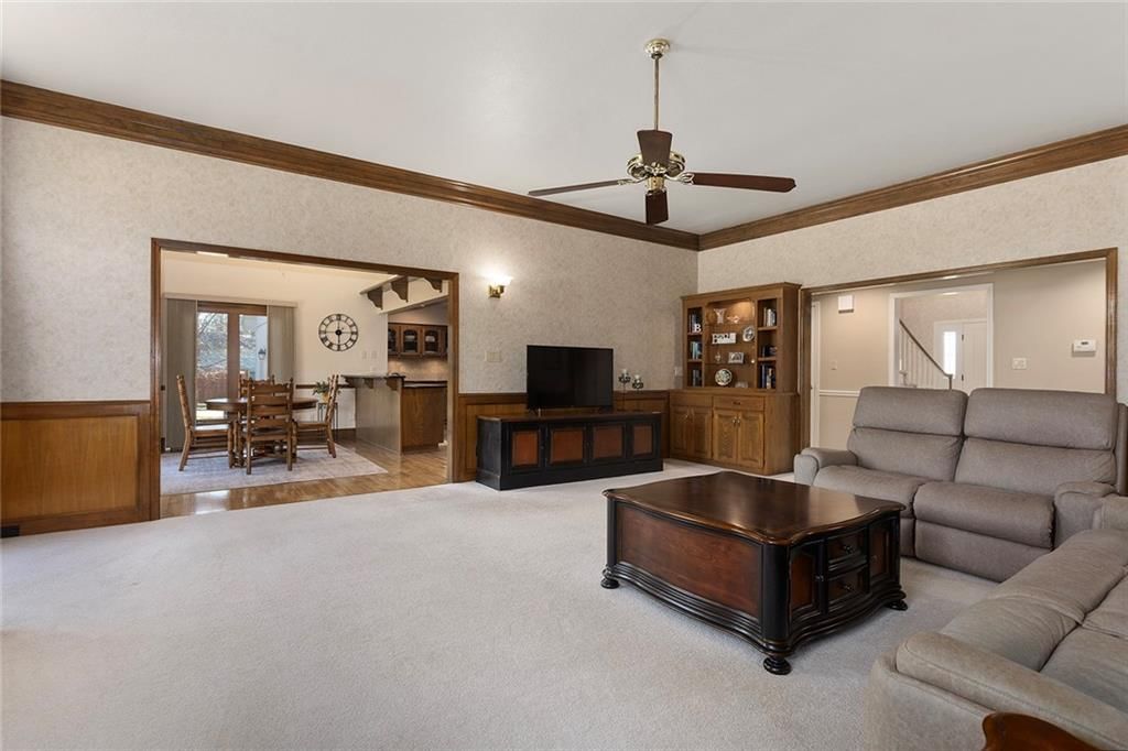 8917 Lambert Drive — photo 10