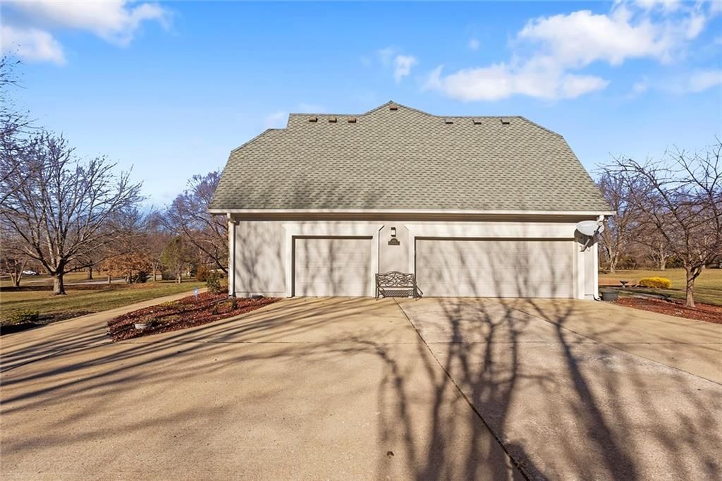8917 Lambert Drive — photo 50