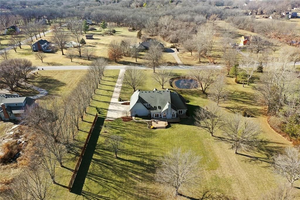 8917 Lambert Drive — photo 63