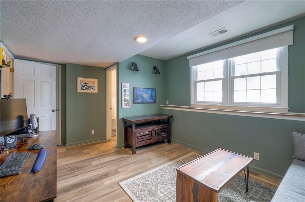 16207 W 136th Street — photo 34