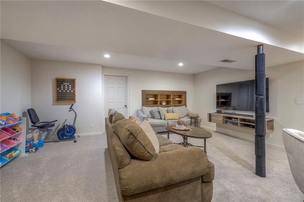 16207 W 136th Street — photo 41