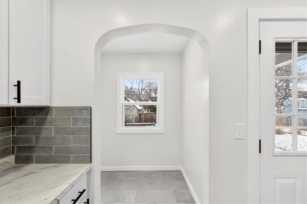 7520 Grand Avenue — photo 14