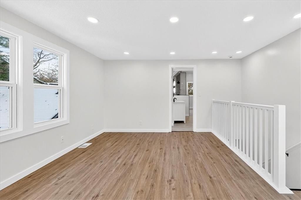 7520 Grand Avenue — photo 25