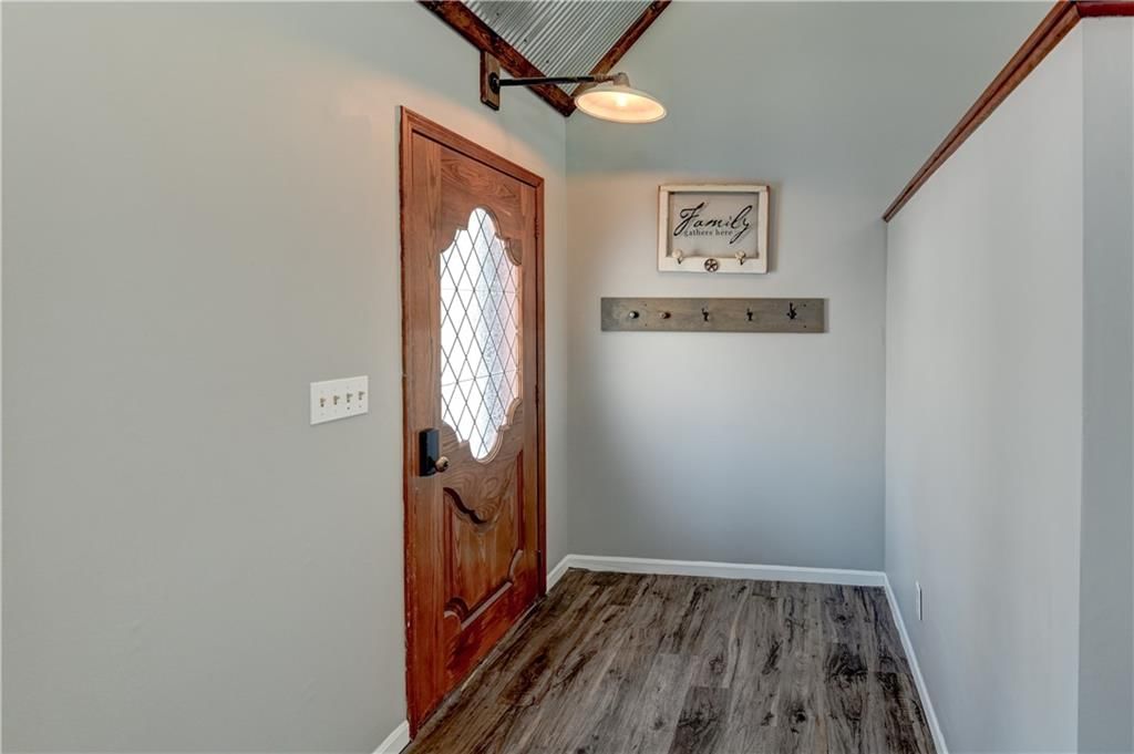 10 Bluebird Drive — photo 3