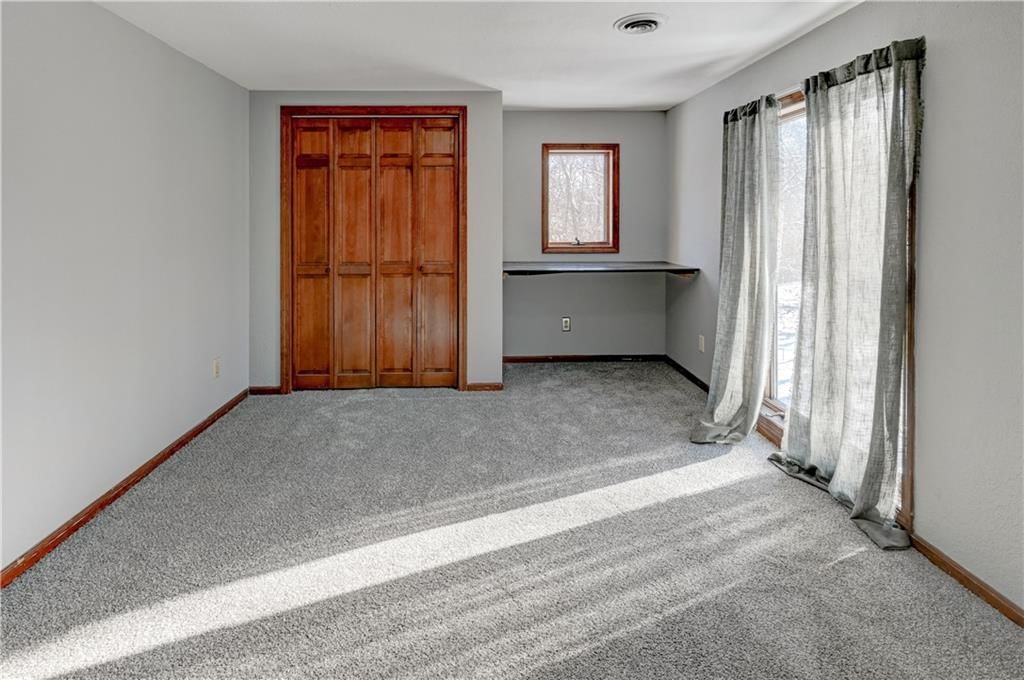 10 Bluebird Drive — photo 36