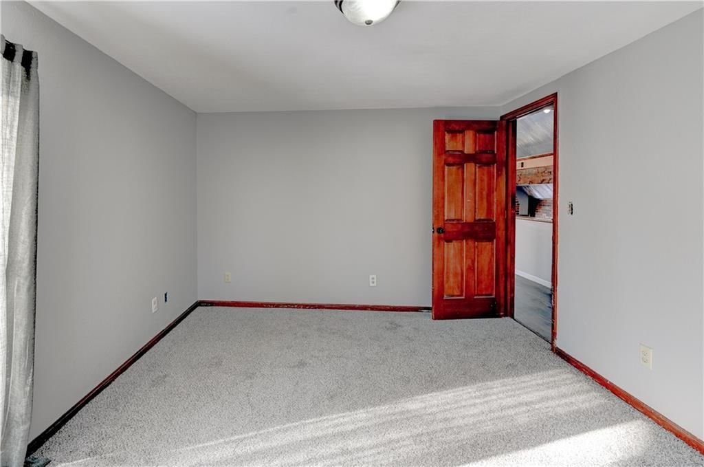 10 Bluebird Drive — photo 37