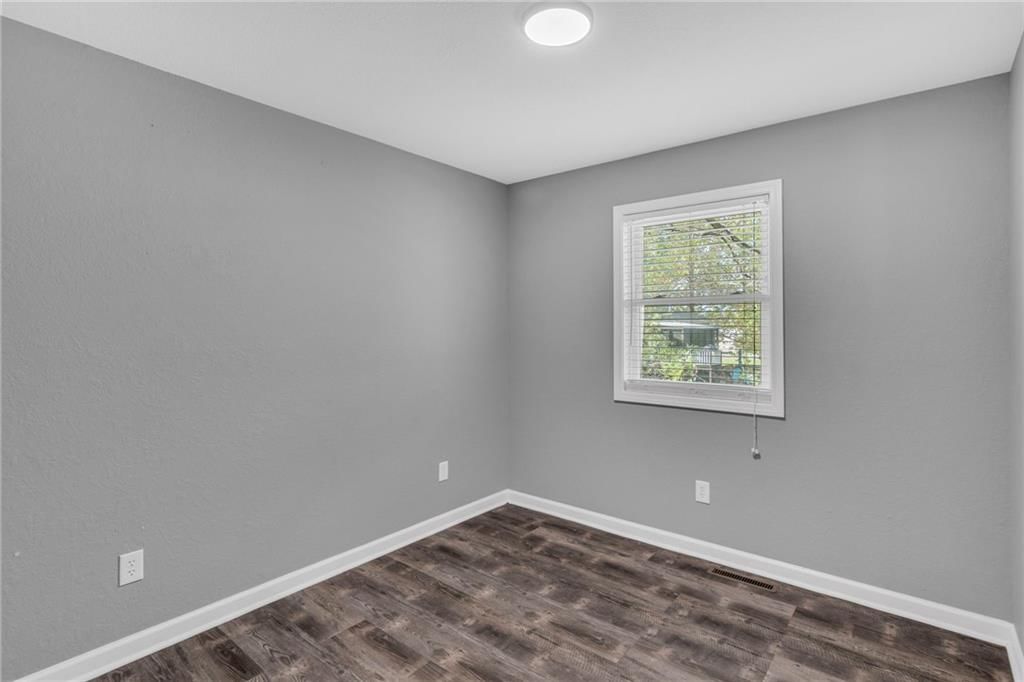 811 West Street — photo 10
