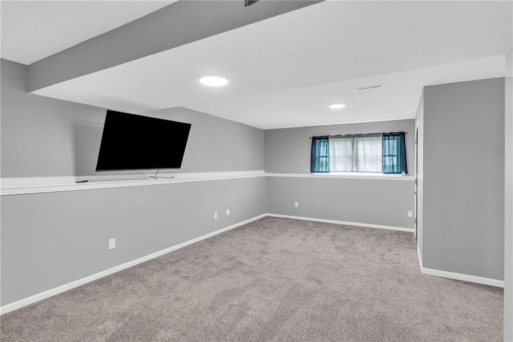 811 West Street — photo 14