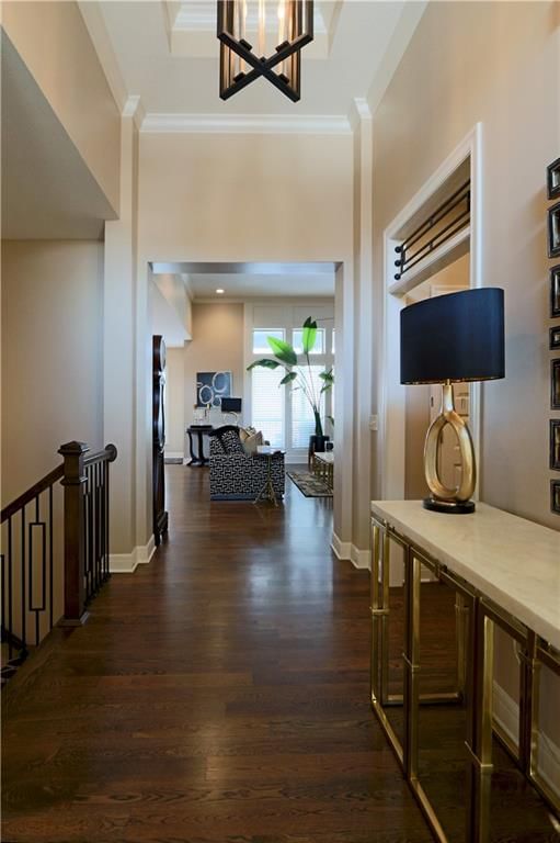 1700 NE Parkwood Drive — photo 3