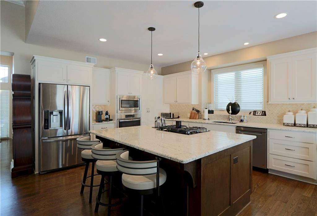 1700 NE Parkwood Drive — photo 11