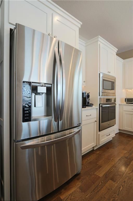 1700 NE Parkwood Drive — photo 14