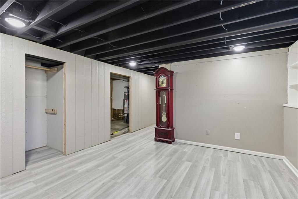 1304 SE Queens Court — photo 23